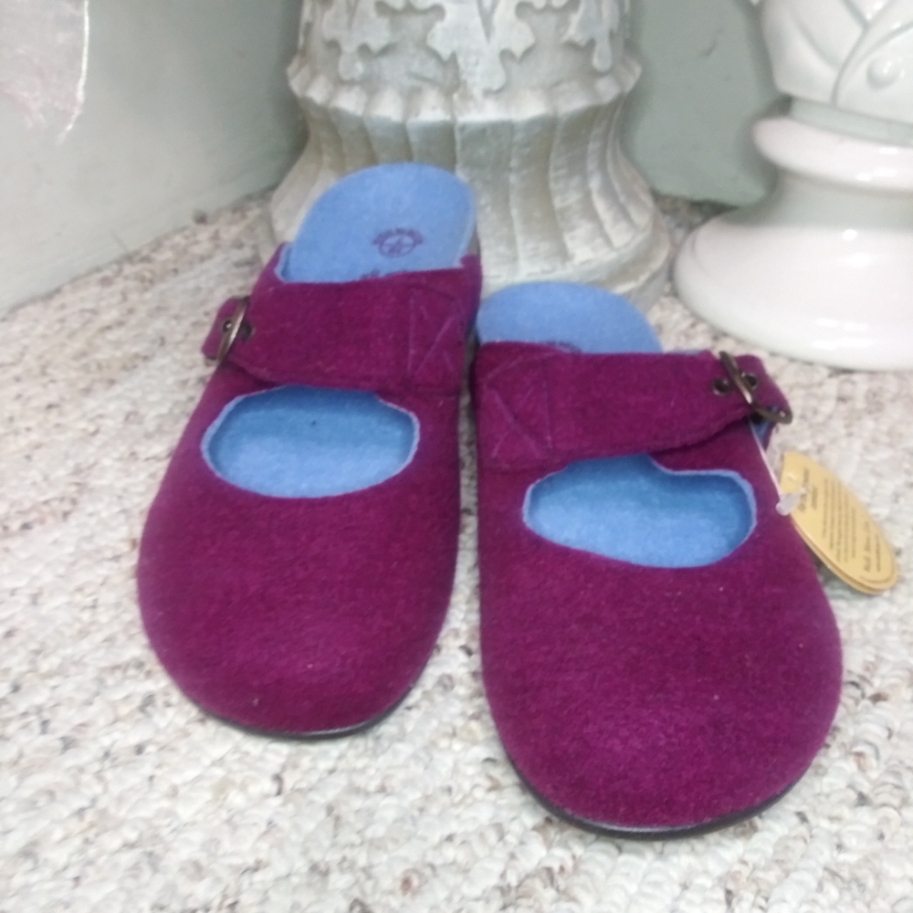 Dr. Andrew Weil Rasberry Wool Orthaheel Tech Women's Clogs - Picture 2 of 9